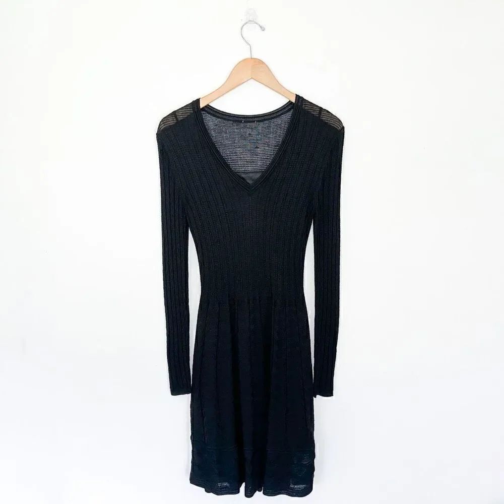 Missoni Women’s Black Wool Blend Vertical Ribbed Knit Long Sleeve V Neck Dress